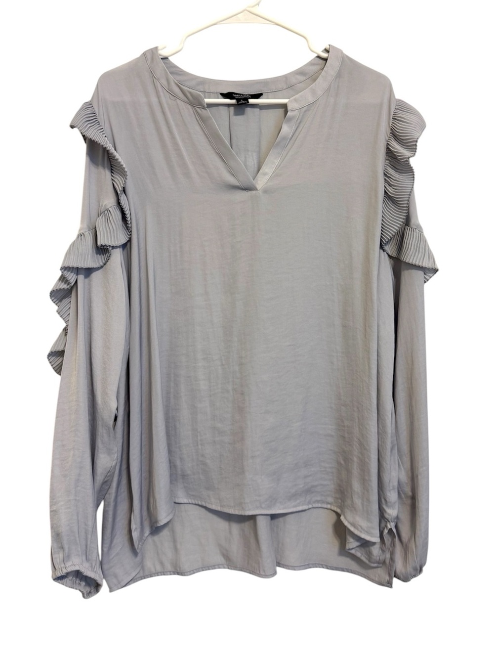 2/$30 Simply Vera Vera Wang Lavender Gray Ruffle Sleeve Blouse Size Large